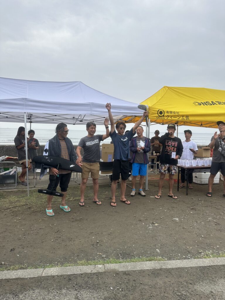 宮崎SUPクラブ主催　フォイル部門コンテスト優勝
